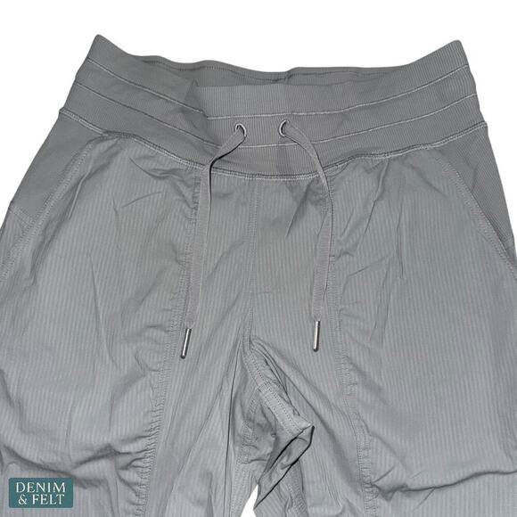 Lululemon Dance Studio Mid-Rise Jogger Silver Drop Gray Pants Sz 4 🖤 - Picture 6 of 16